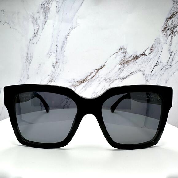 New CHANEL Sunglasses Black Butterfly Gold Polarized Gray Lens - Picture 2 of 16